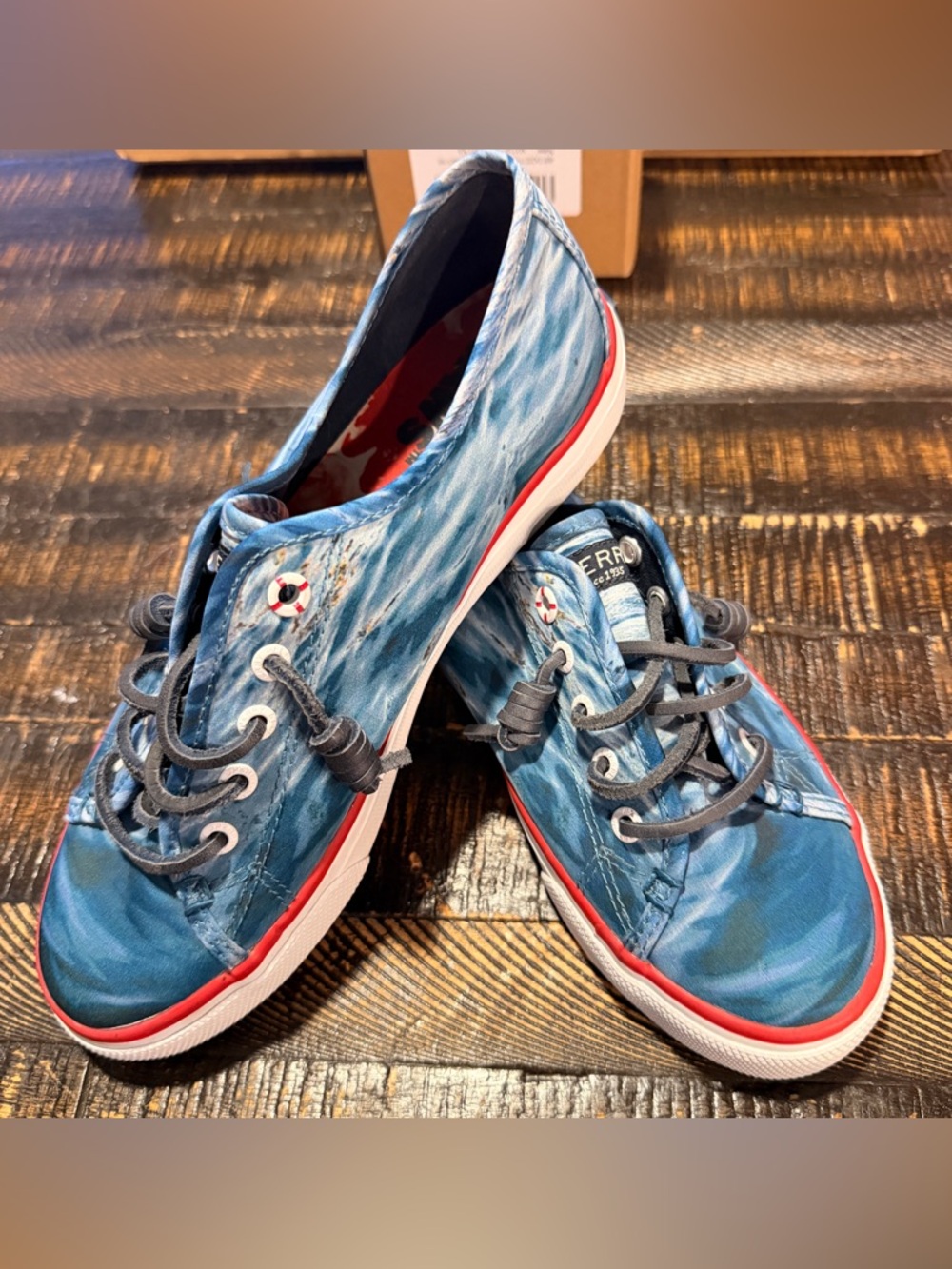 Sperry Jaws Special Edition Shoes 7 M